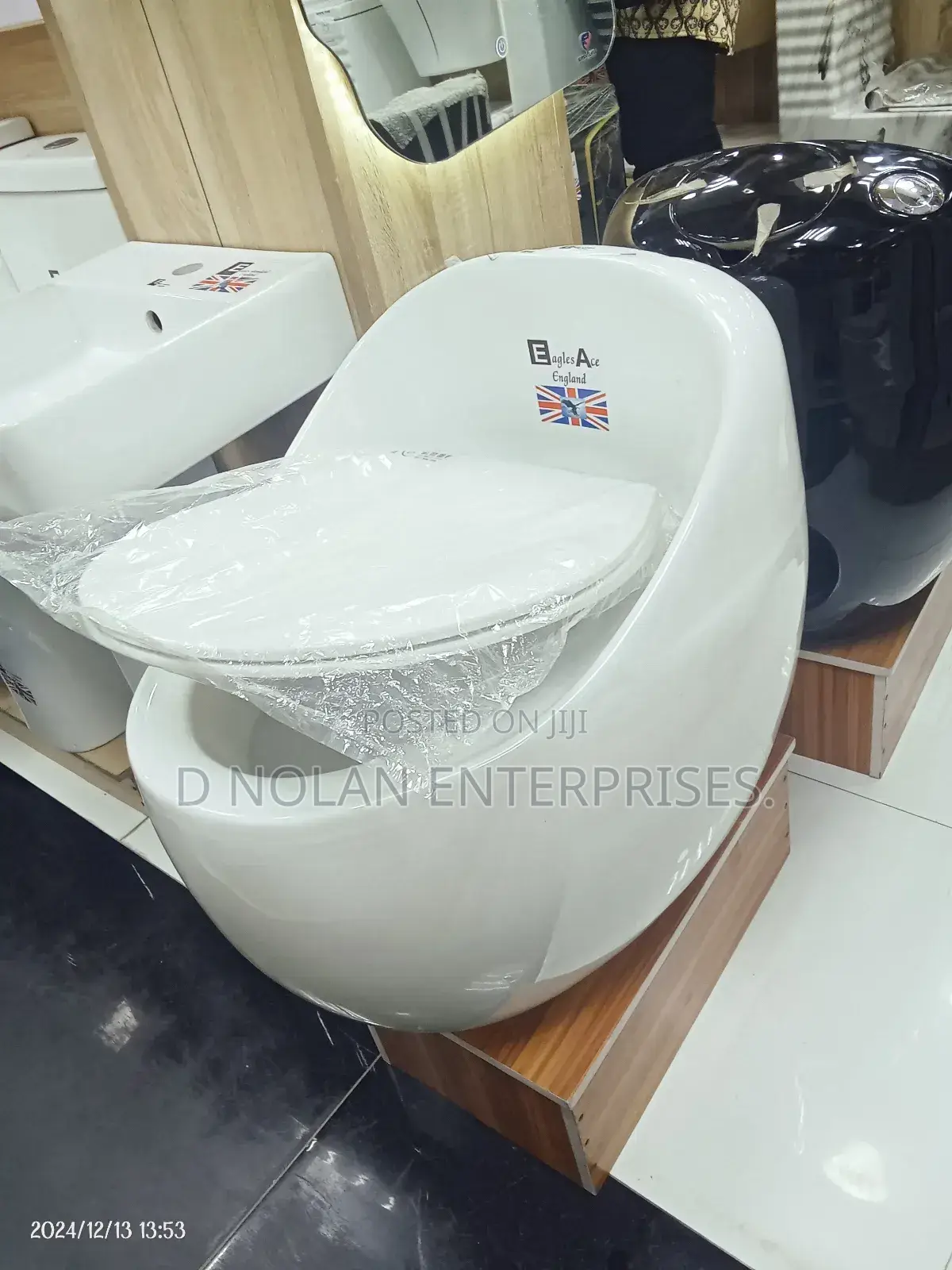 Quality White Master Water Closet