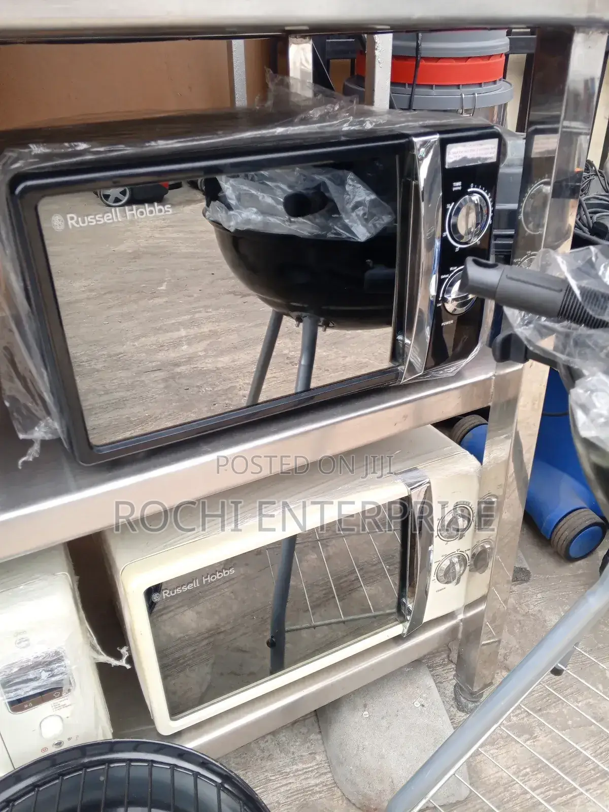 Microwave Oven