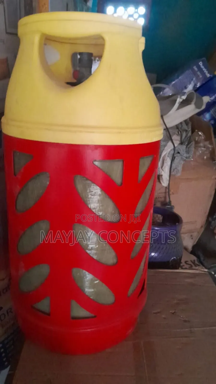 12.5kg Petrocam Lightweight Cylinder for Indoor and Outdoor