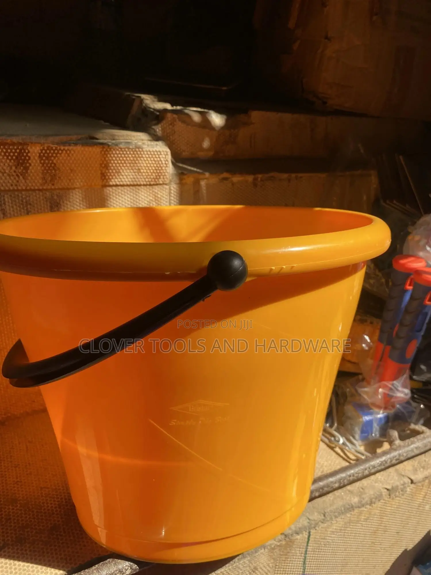 Bathroom Buckets and Bowls All Sizes