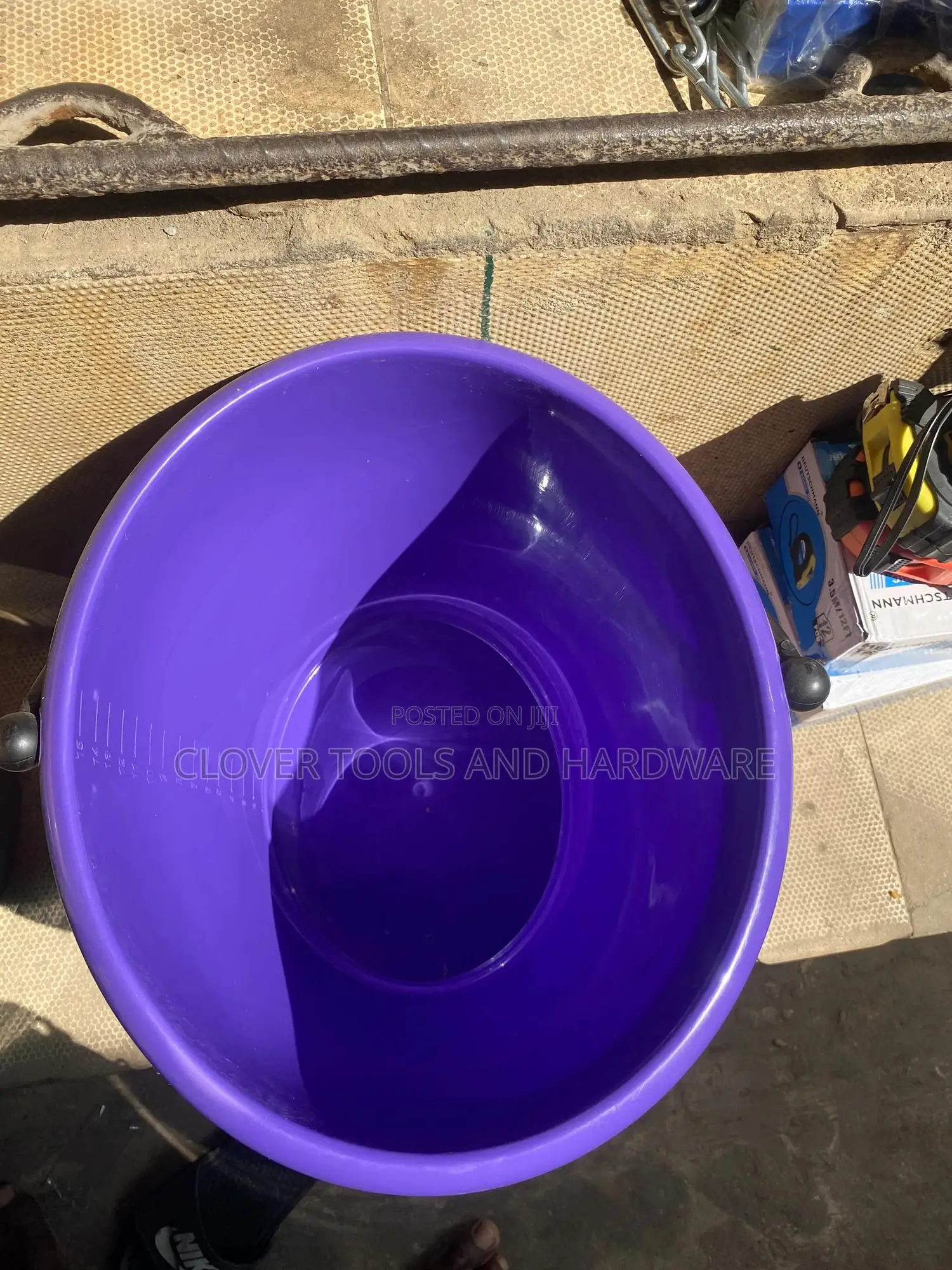 Bathroom Buckets and Bowls All Sizes
