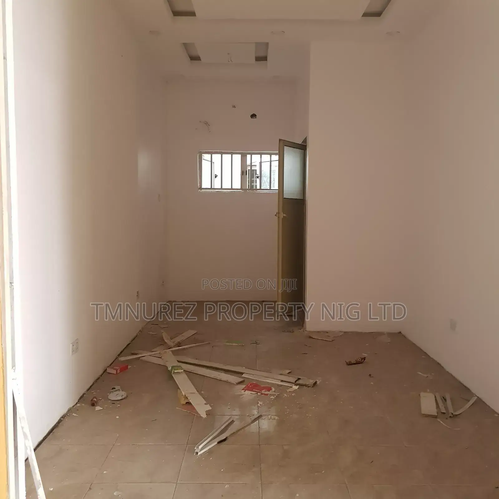 Shop Showroom for Rent,At Lekki Phase1