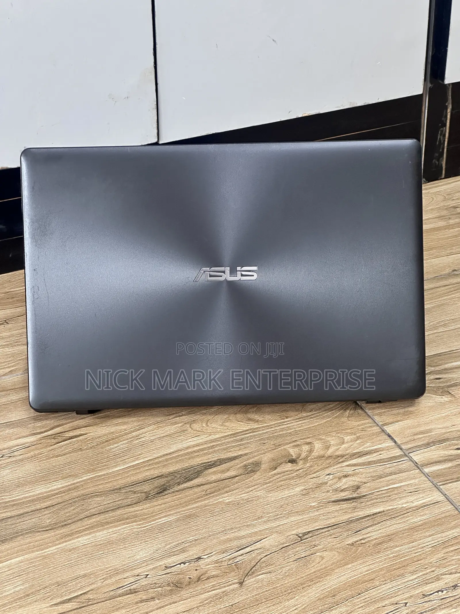 Laptop Asus X550LA 8GB Intel Core I5 HDD 500GB