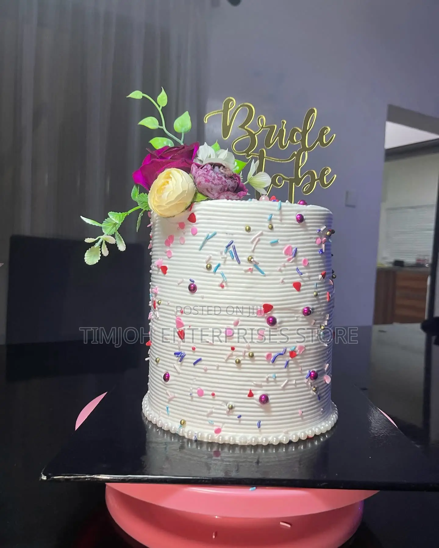 Bridal Cake / Birthday Cake