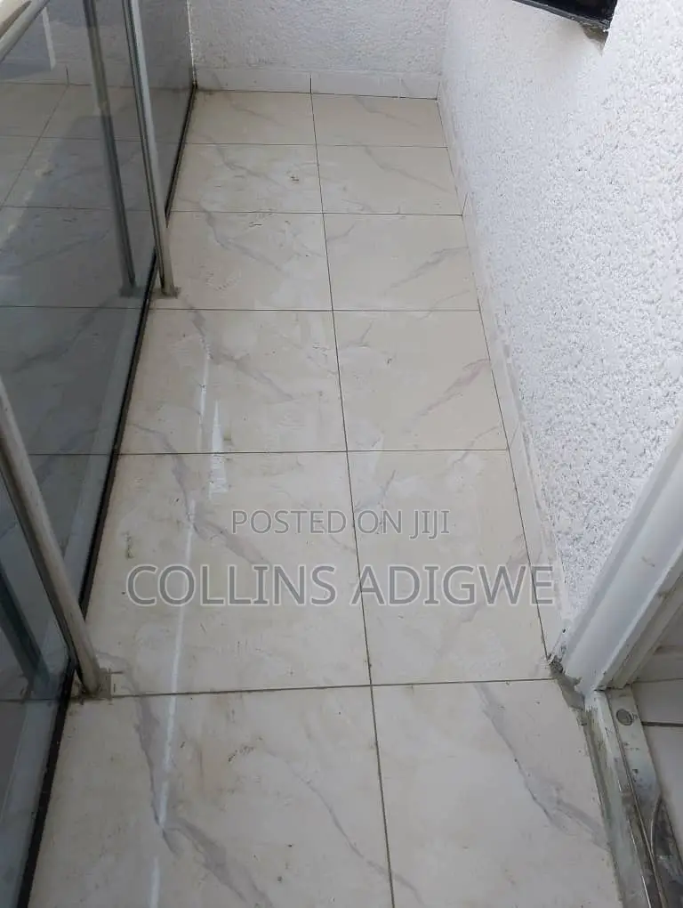 3bdrm Duplex in Metro Estate for sale