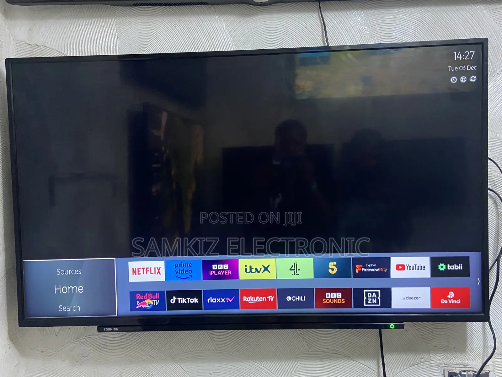 Toshiba 50 Inch Smart Tv (Built-in Wifi,Wireless Display)