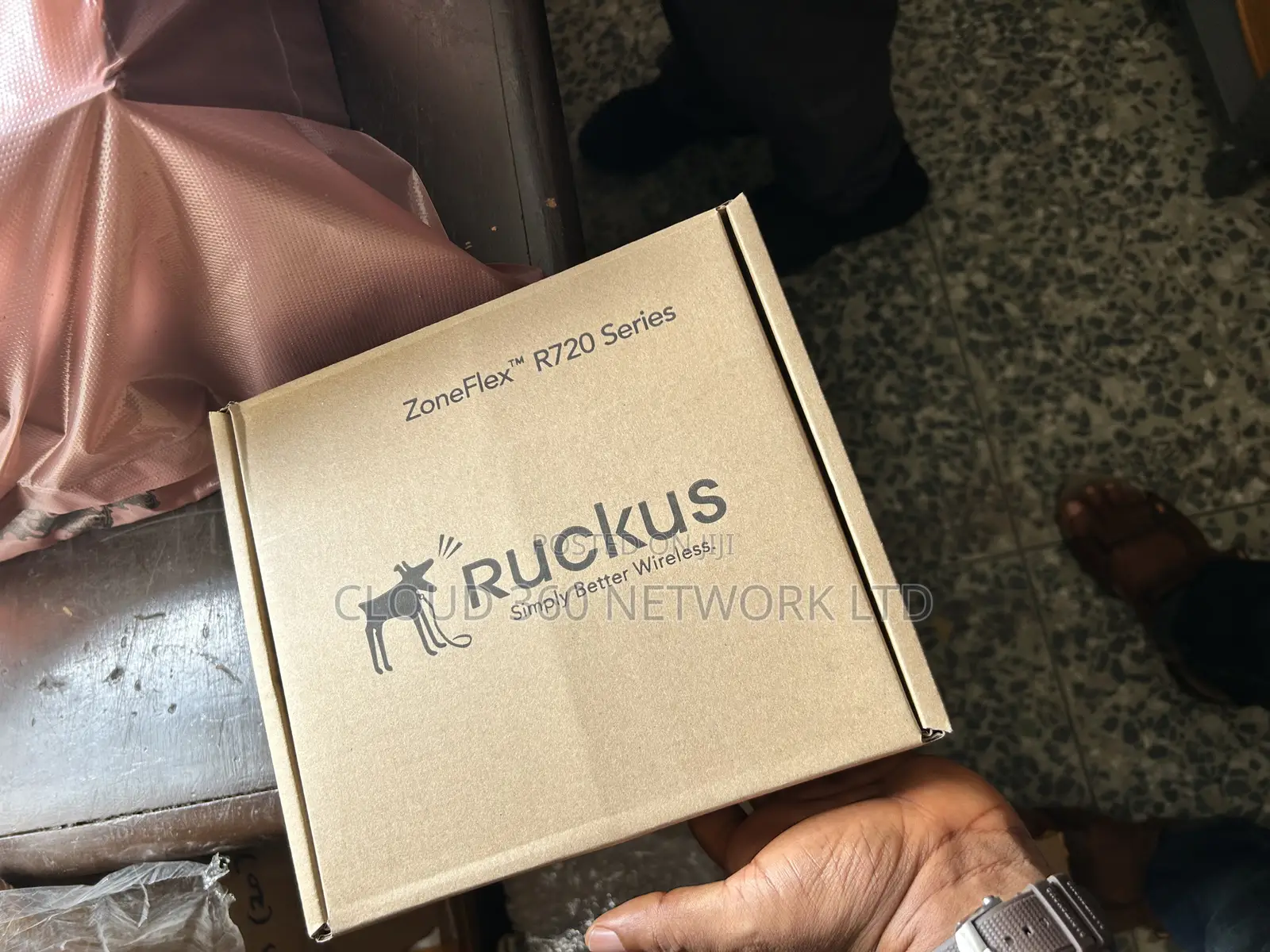 RUCKUS R720 Access Point