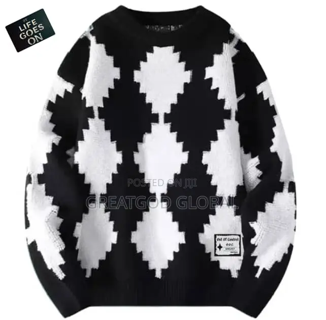 Luxury SWEAT TOP AVAILABLE in Different Colors Unisex
