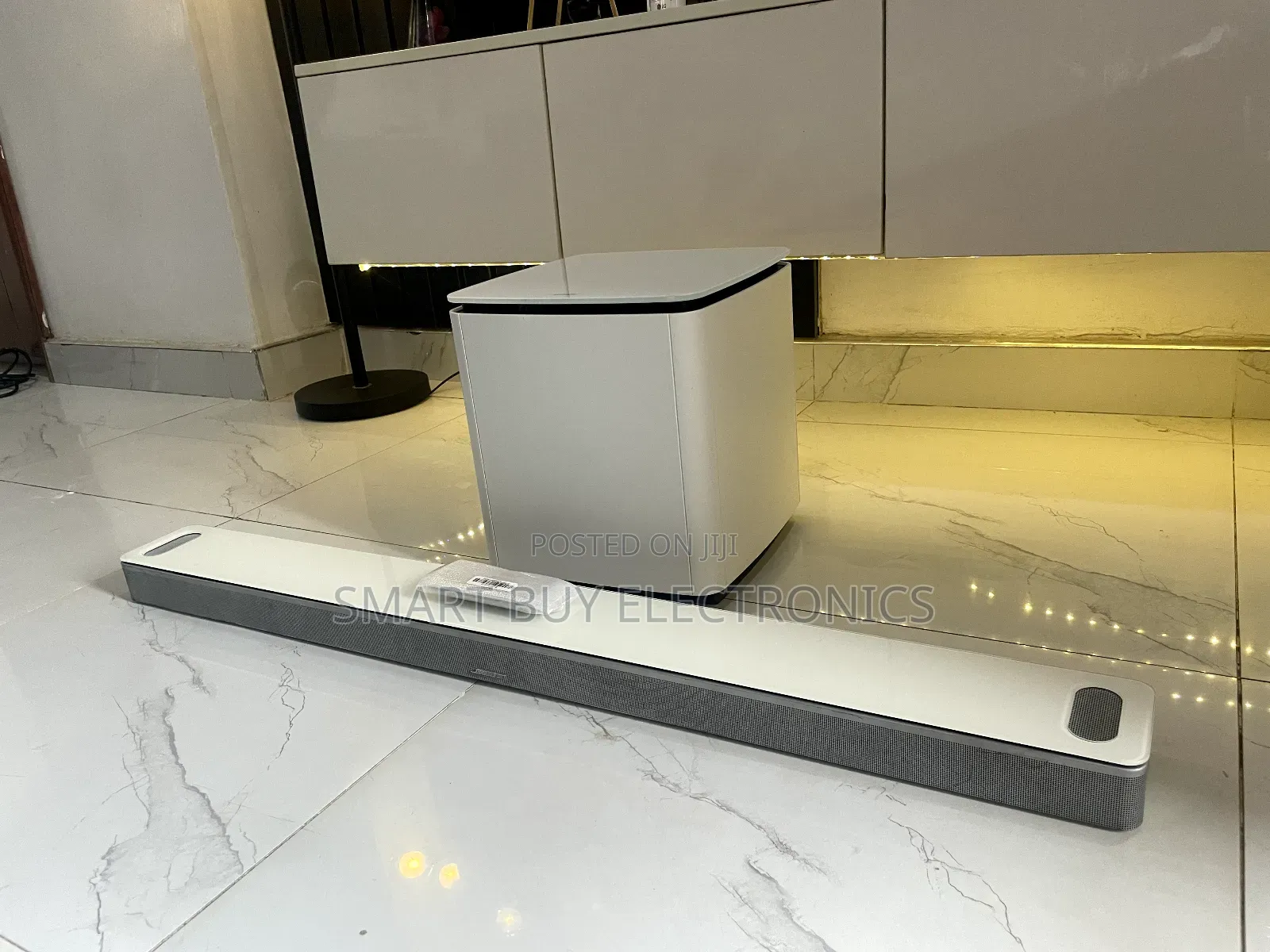 Bose Smart Soundbar 900 Dolby Atmos With Alexa Built-in BT