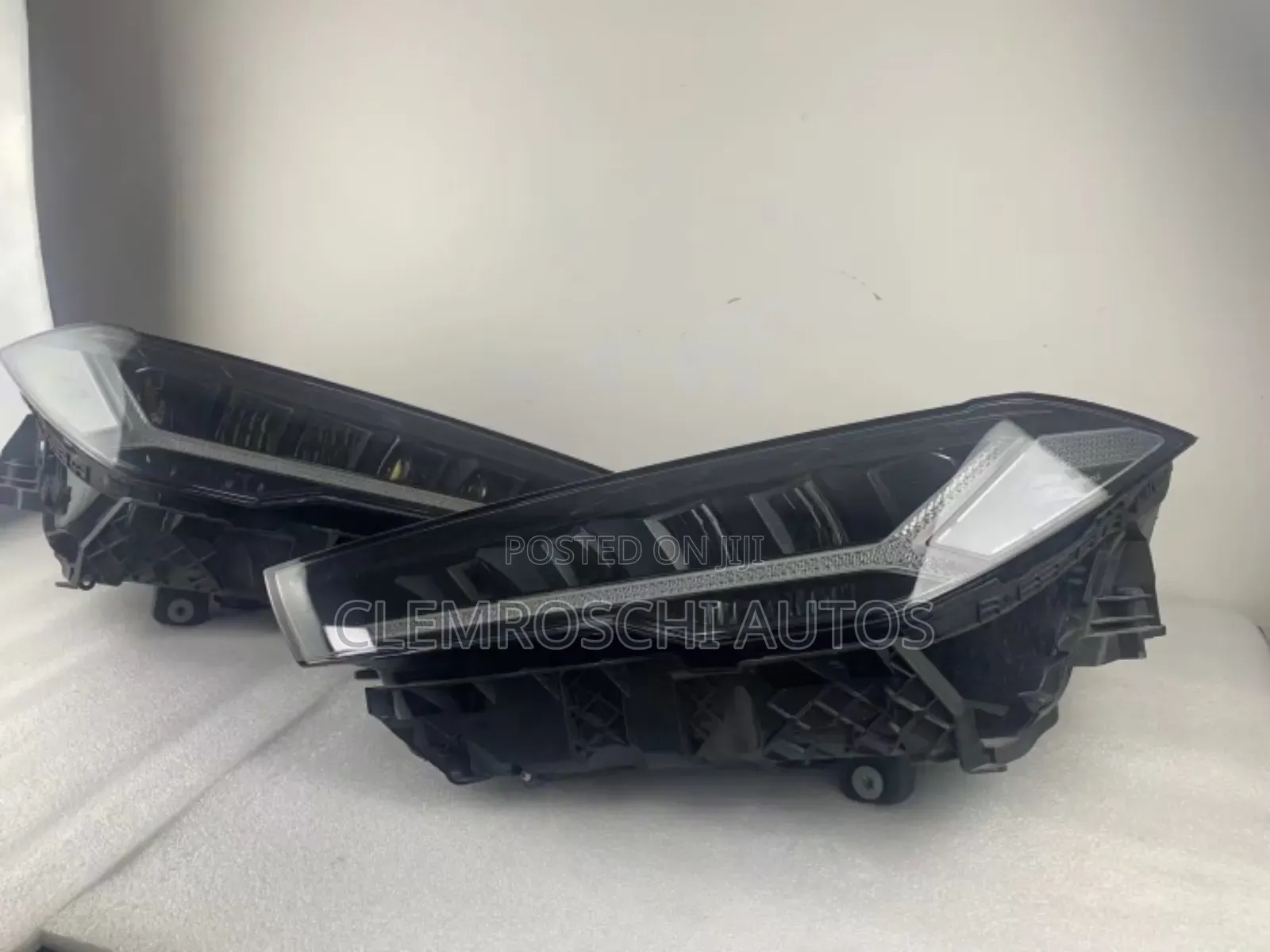 High Quality Certified Brand New Head Light Lamborghini Urus