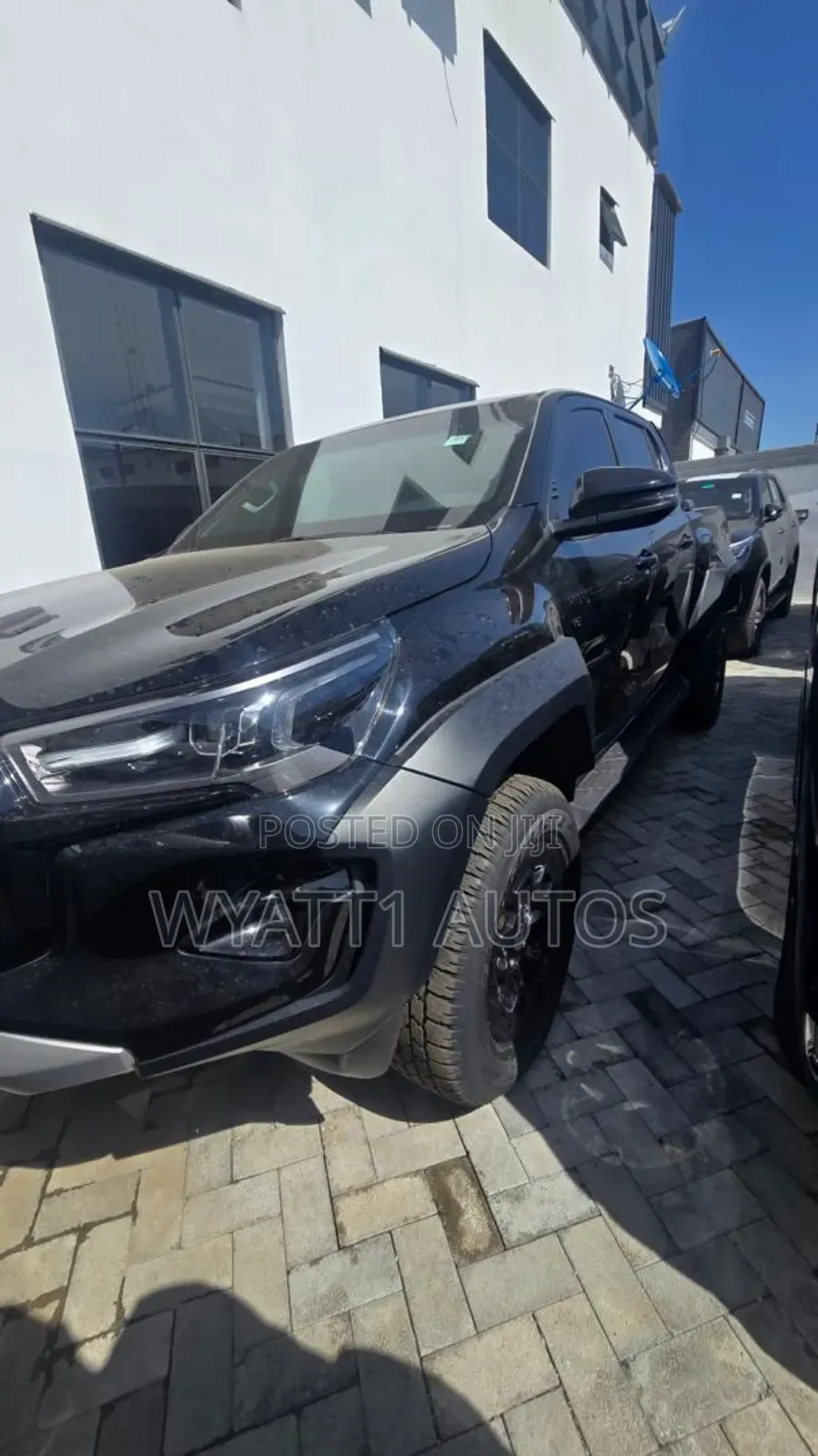 New Toyota Hilux 2024 Black