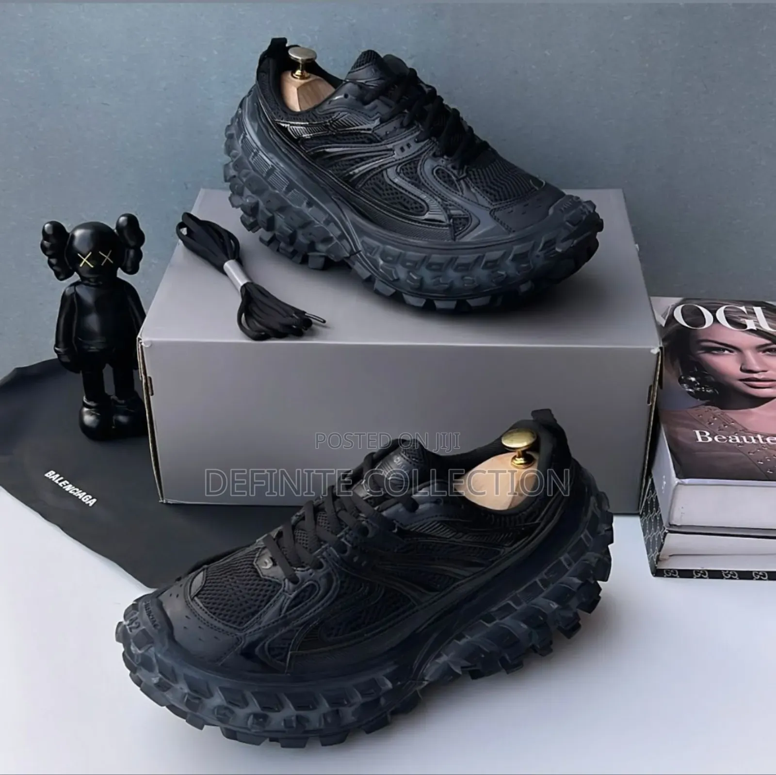 BALENCIAGA Luxury Sneakers