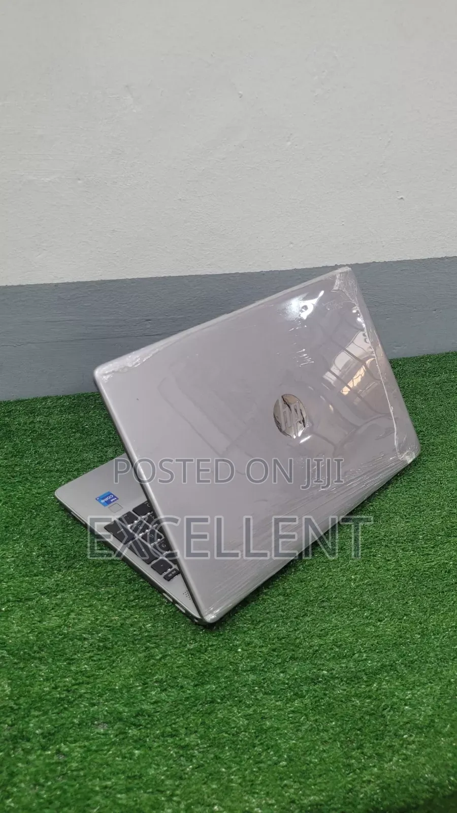 Laptop HP 250 G10 8GB Intel Core I7 SSD 256GB
