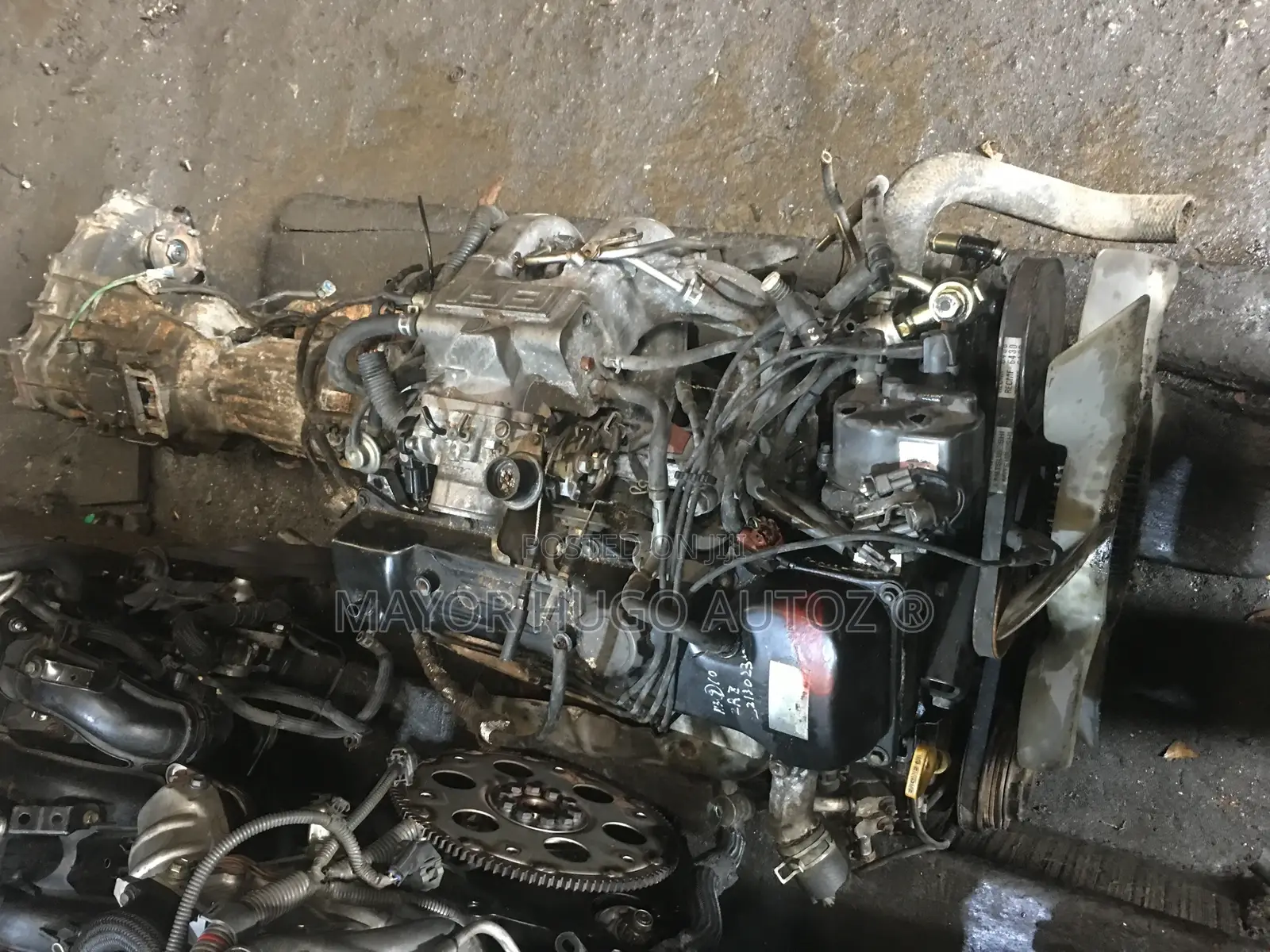 Toyota Dyna 2RZ Engine