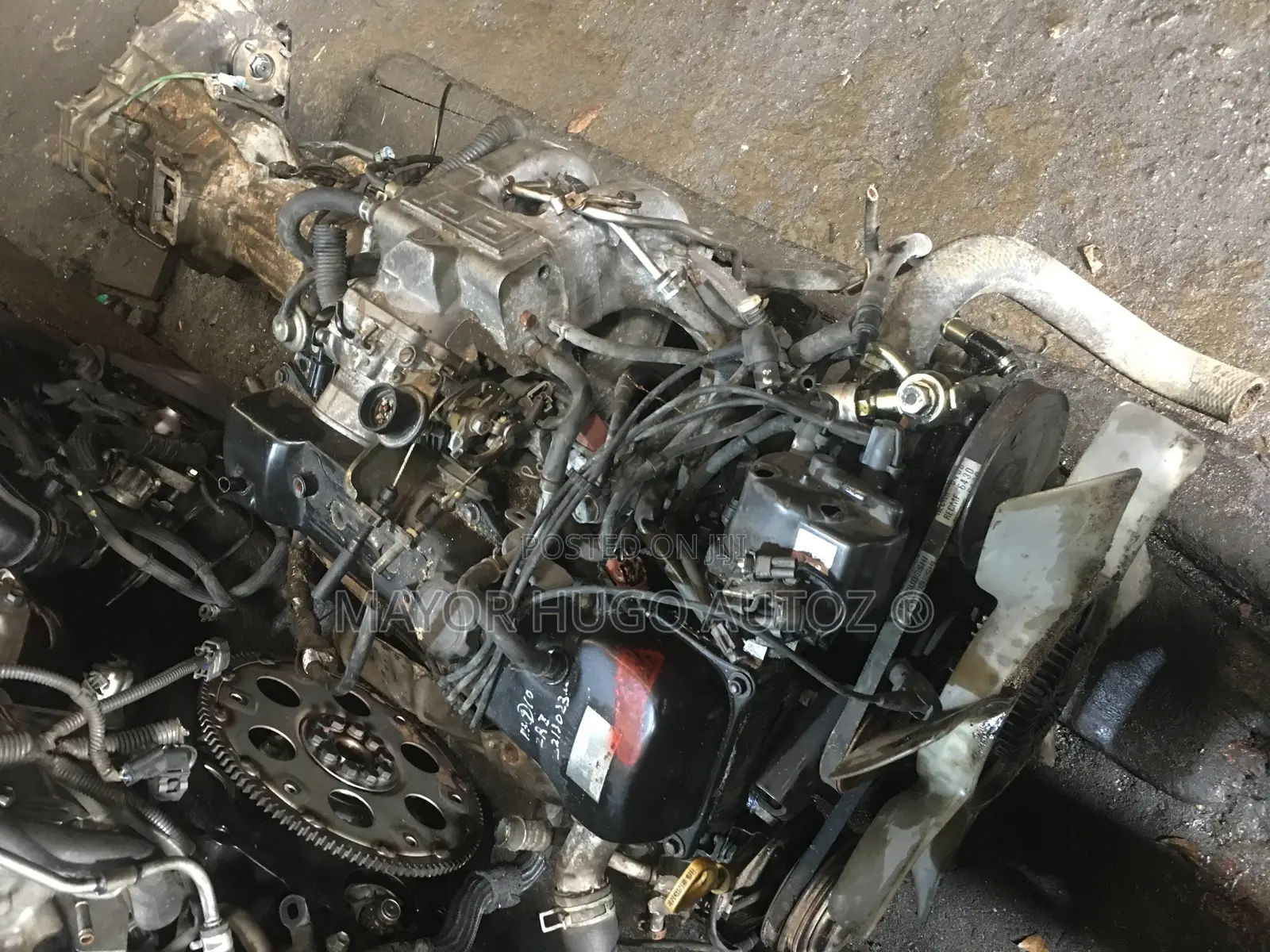 Toyota Dyna 2RZ Engine