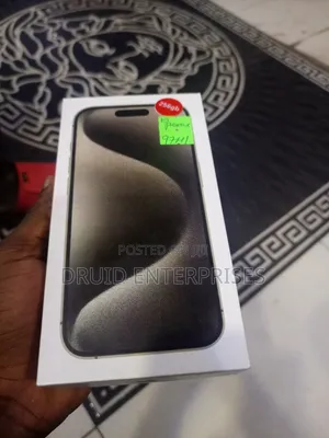 New Apple iPhone 15 Pro Max 256 GB