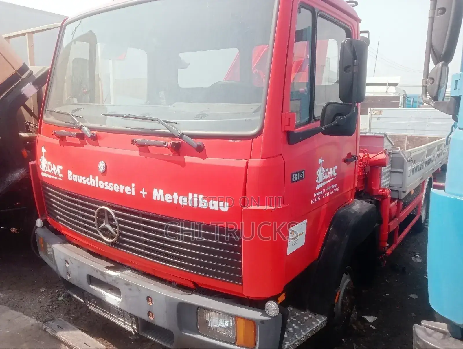 Mercedes-Benz 1999 Red