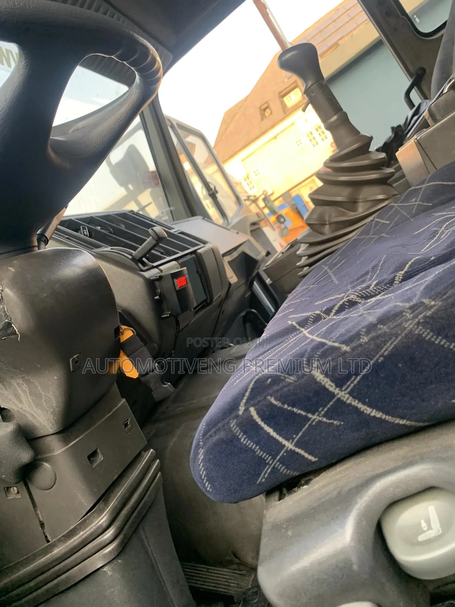 Efficient Speed Limiter Tracker Device