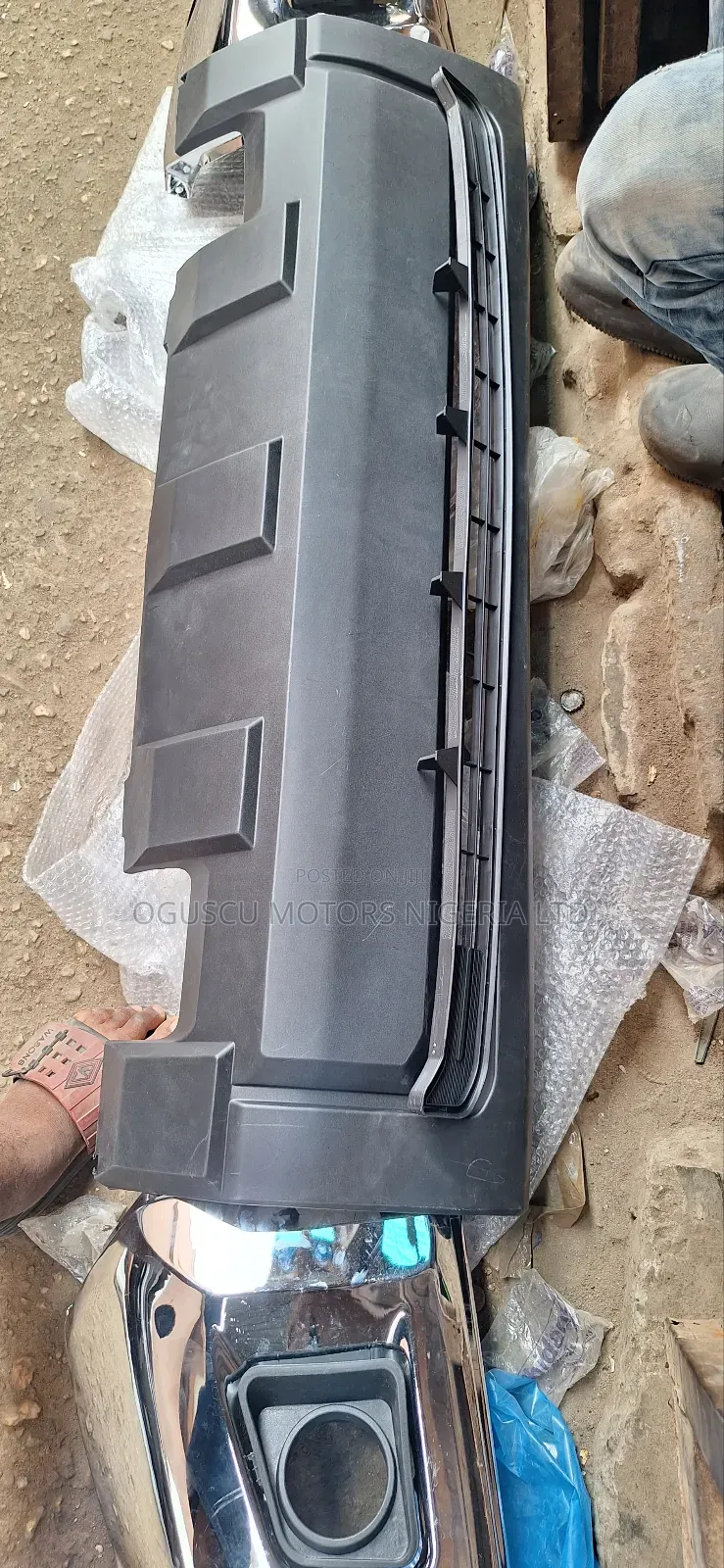 Complete Front Bumper Tundra 2015-2018-2020-2022 Model