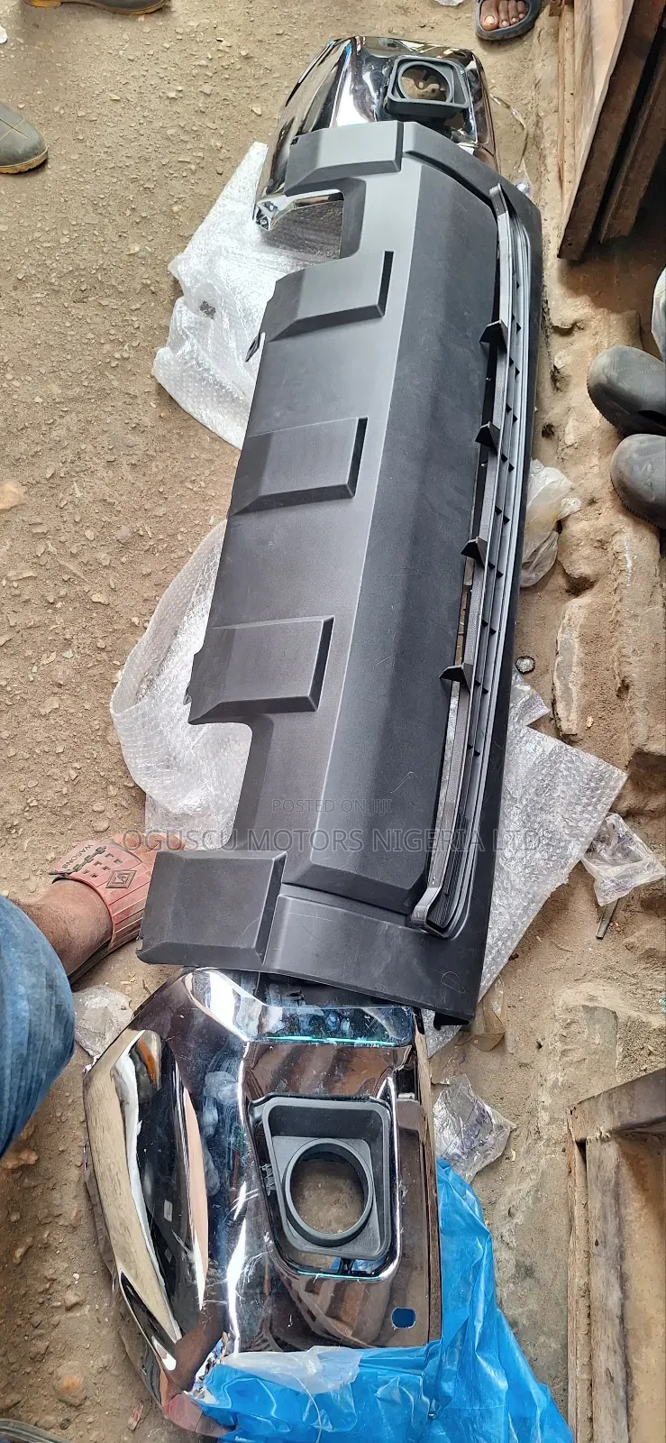 Complete Front Bumper Tundra 2015-2018-2020-2022 Model