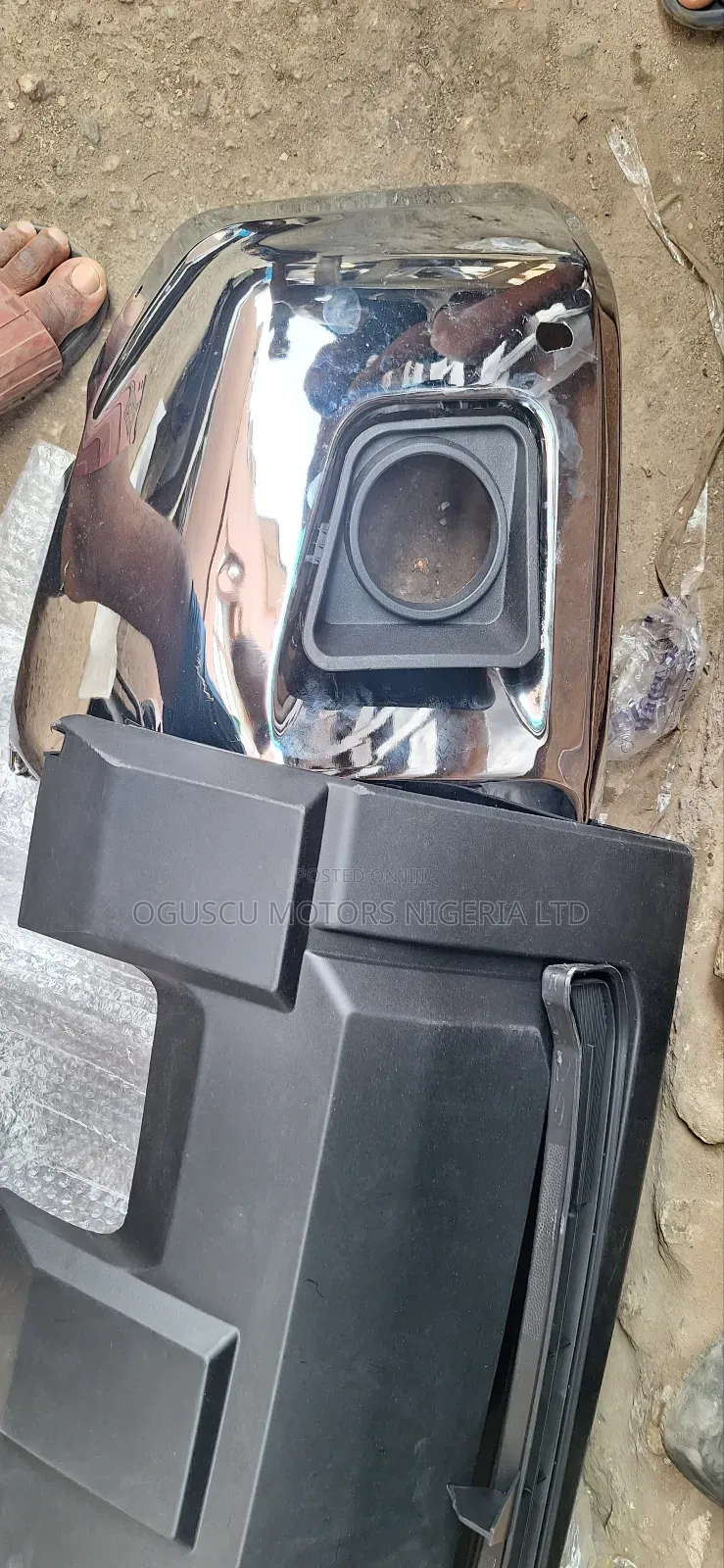 Complete Front Bumper Tundra 2015-2018-2020-2022 Model