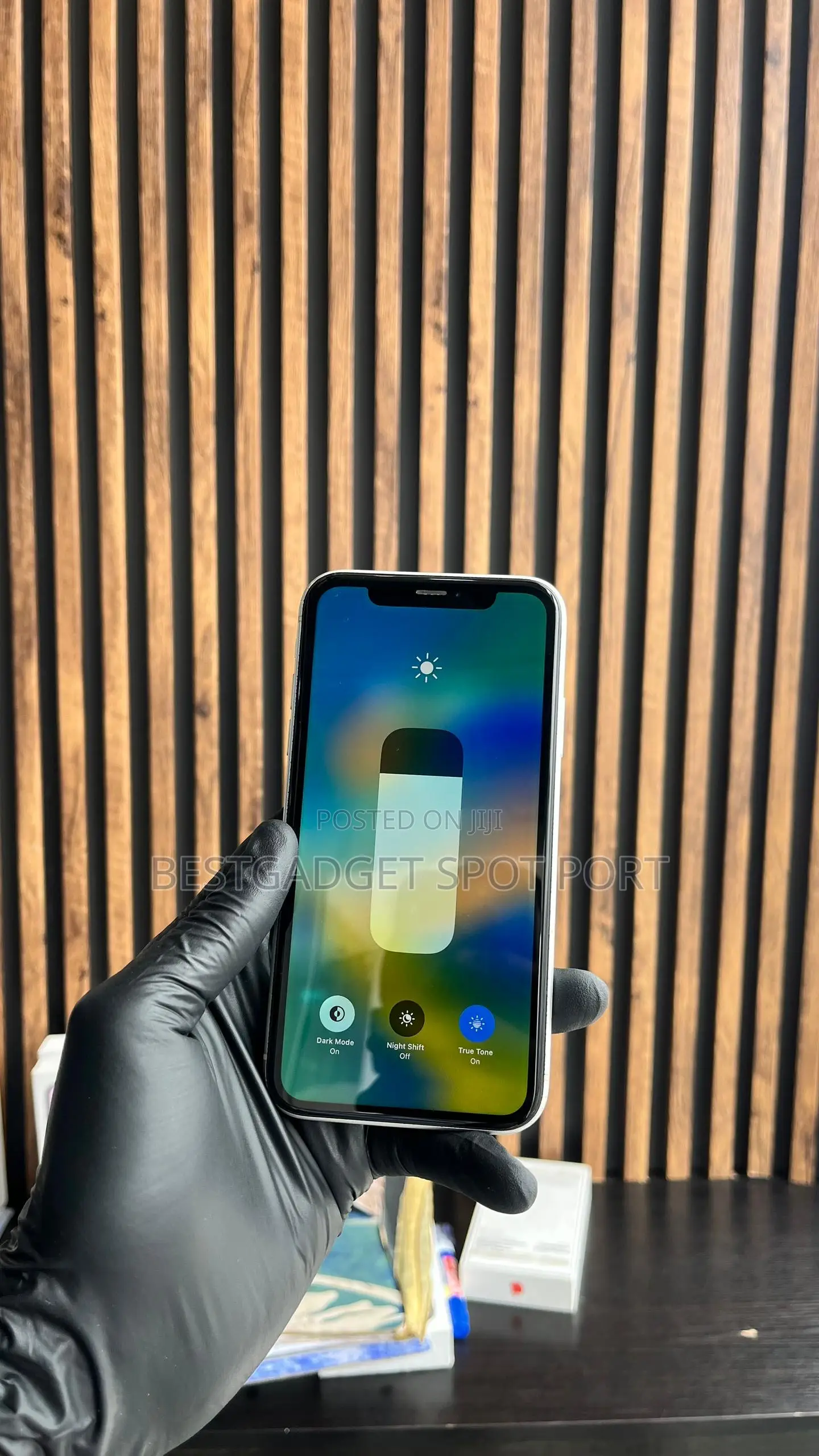 Apple iPhone XR 64 GB Black