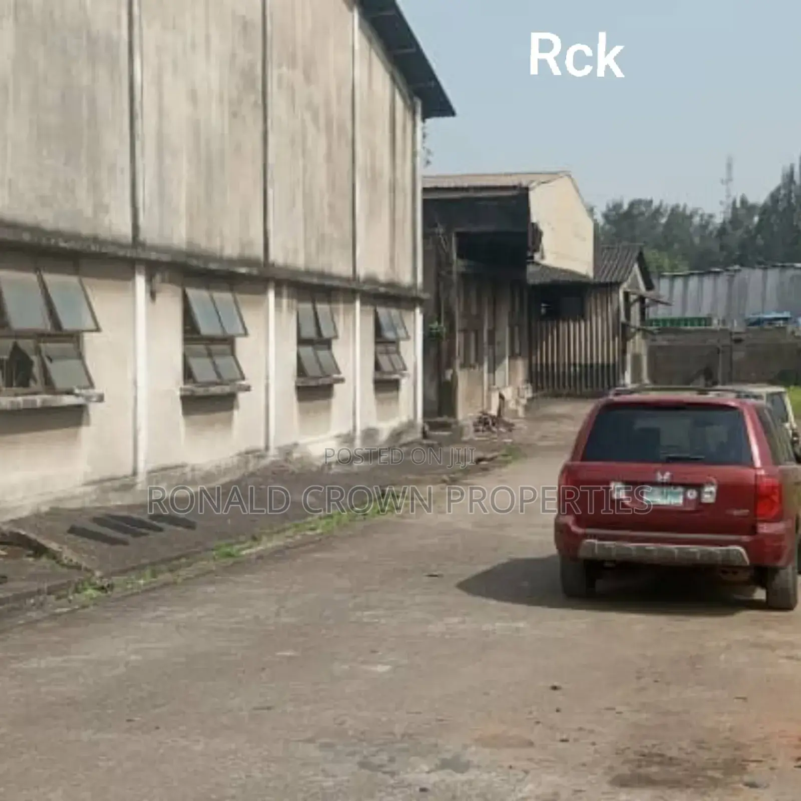 8700sqm Land With Warehouse for Sale at Surulere