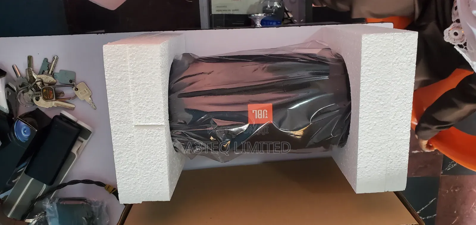 JBL Xtreme 2 Portable Bluetooth Speaker Midnight Black