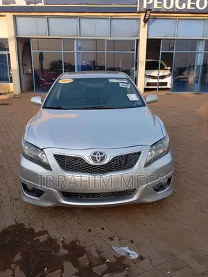 Toyota Camry SE V6 4dr Sedan (3.5L 6cyl 6AM) 2010 Silver