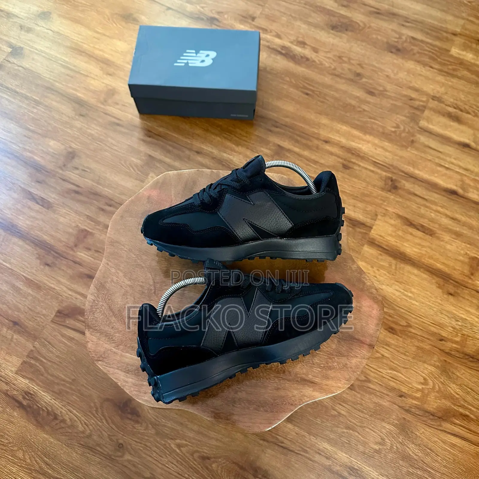 Original New Balance 327 Black Sneakers