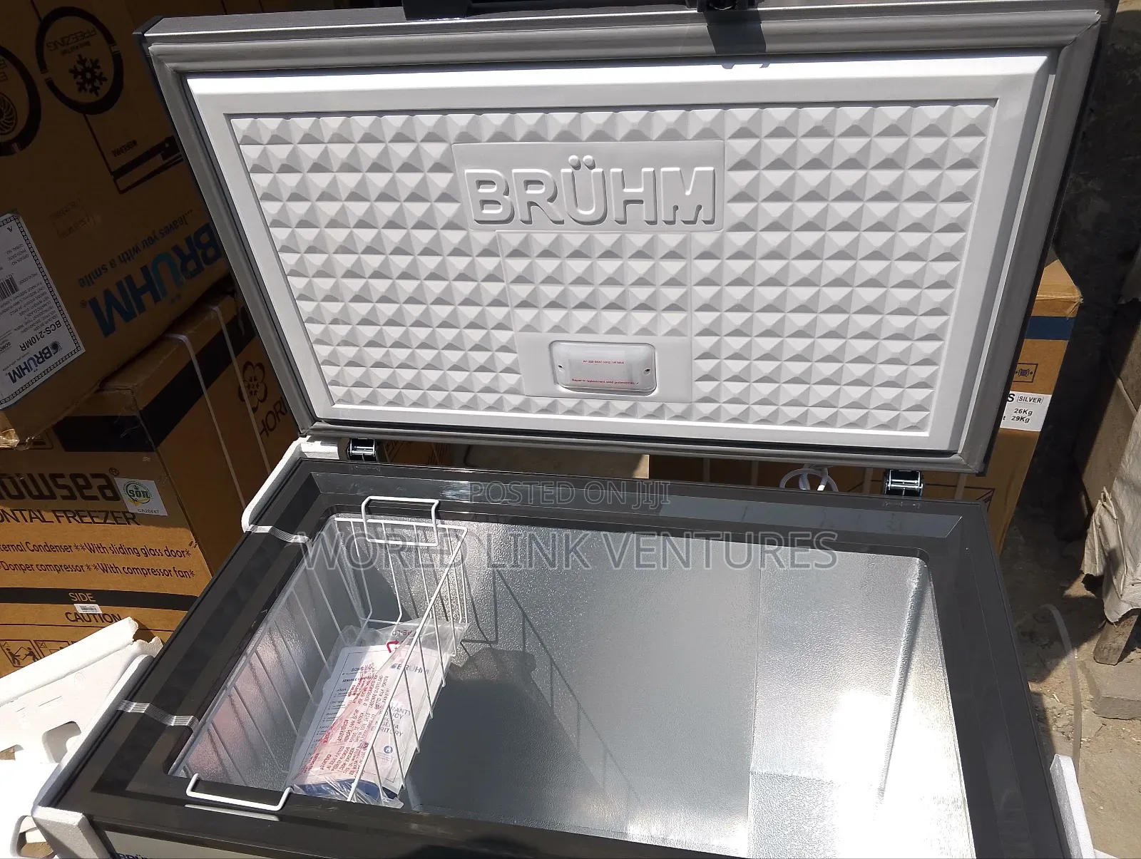 Bruhm Chests Freezer Model 201l Whit Inner Light Warranty