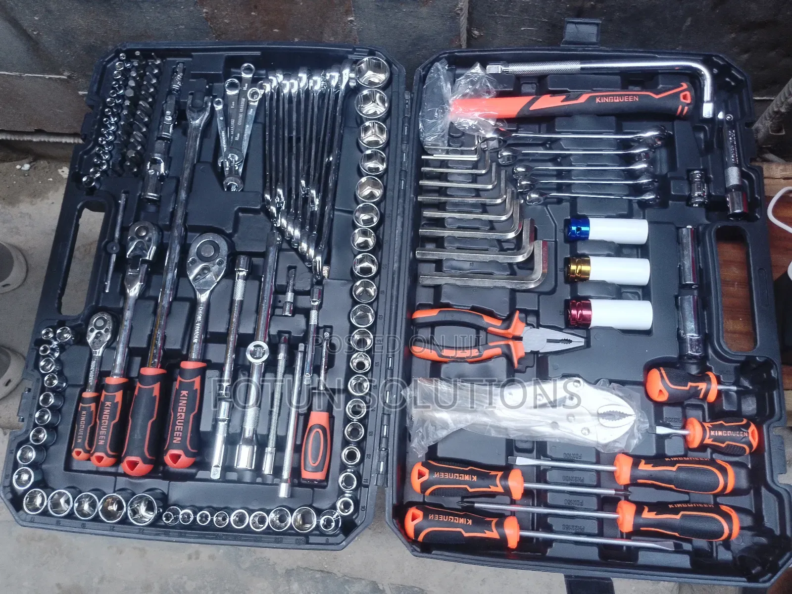 Complete Set of Tools Box 146 PCS