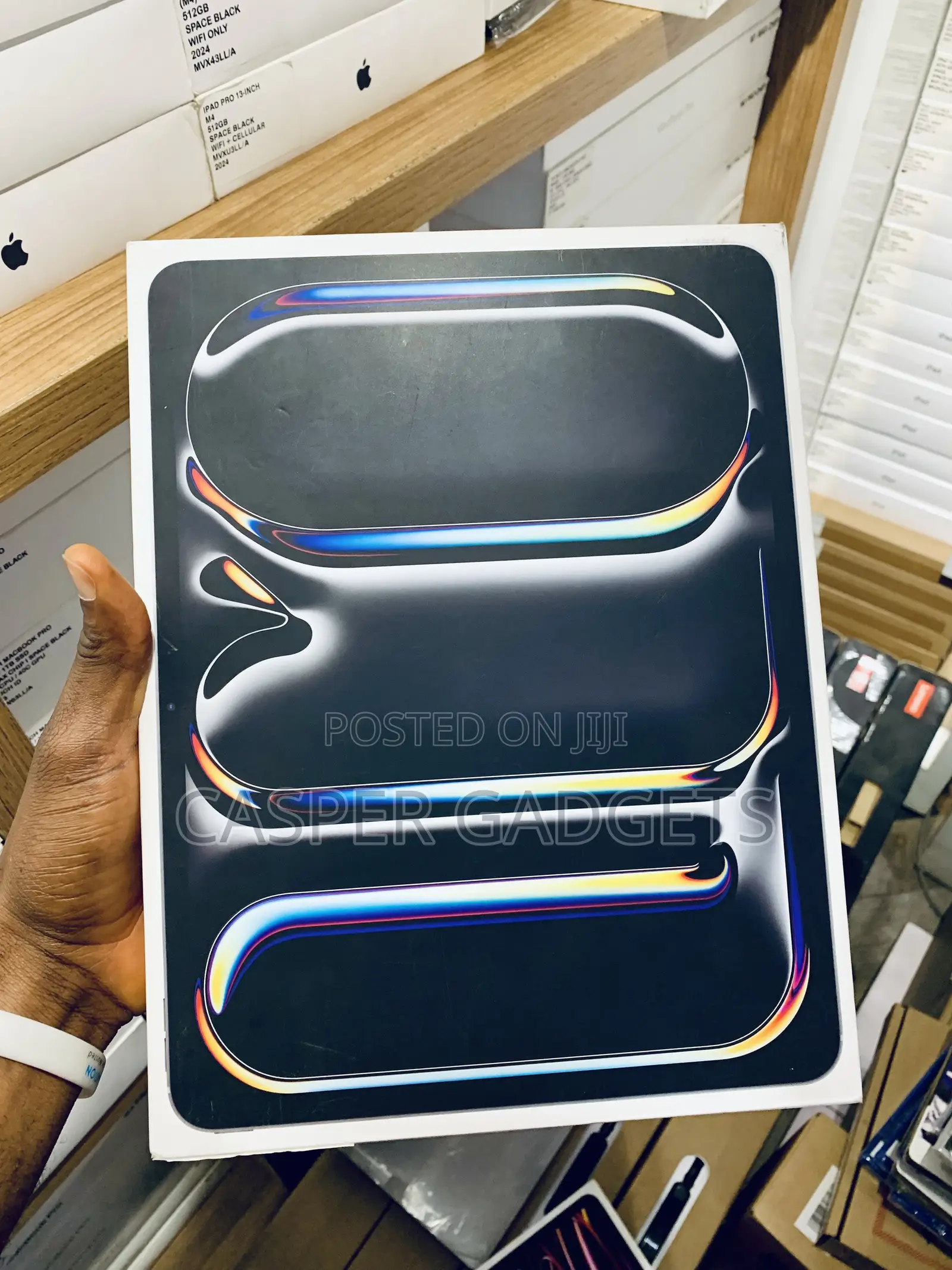 New Apple iPad Pro 13 (2024) 256 GB Silver