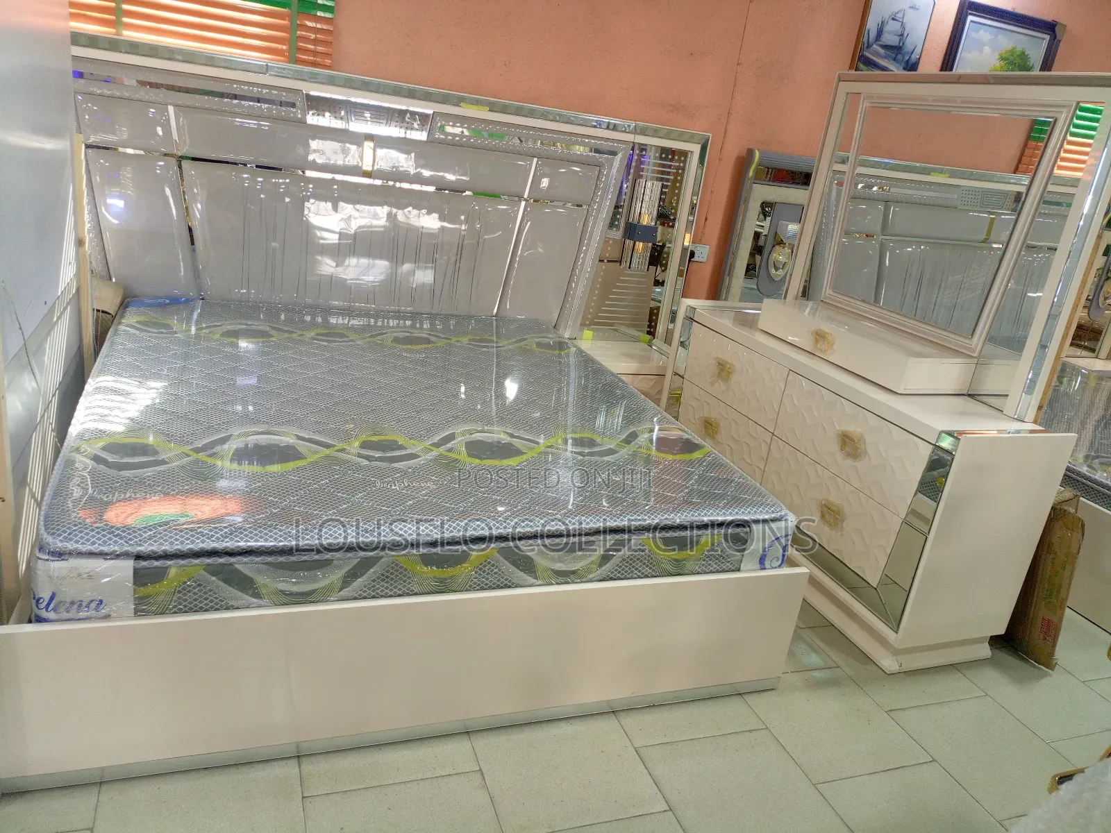 Your Quality Turkish Bed With Light and Dressing Mirror Set