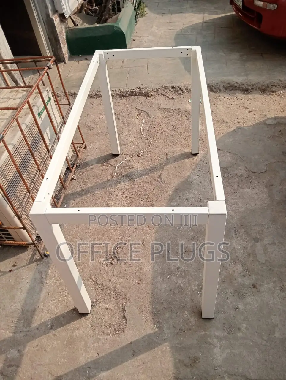 1200x700 Table Metal Leg