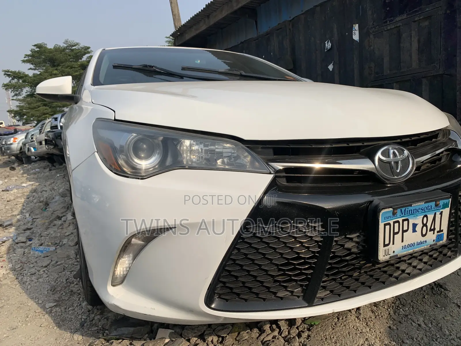 Toyota Camry 2017 White