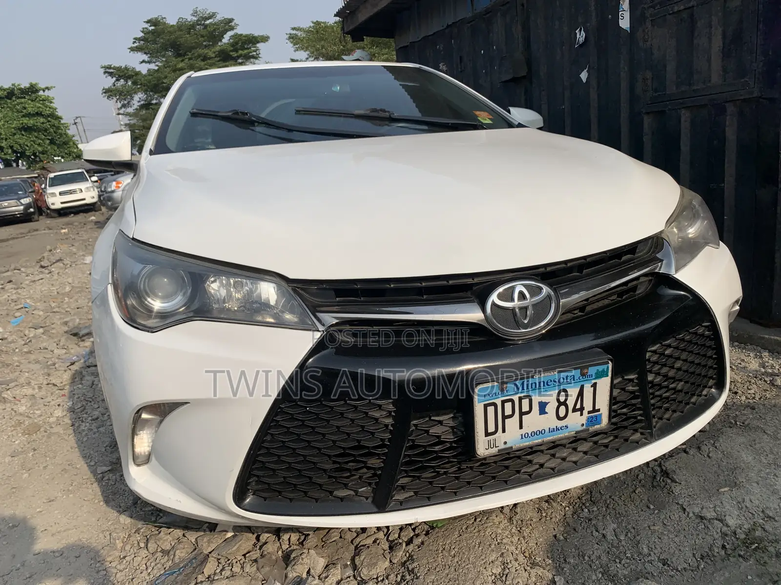 Toyota Camry 2017 White