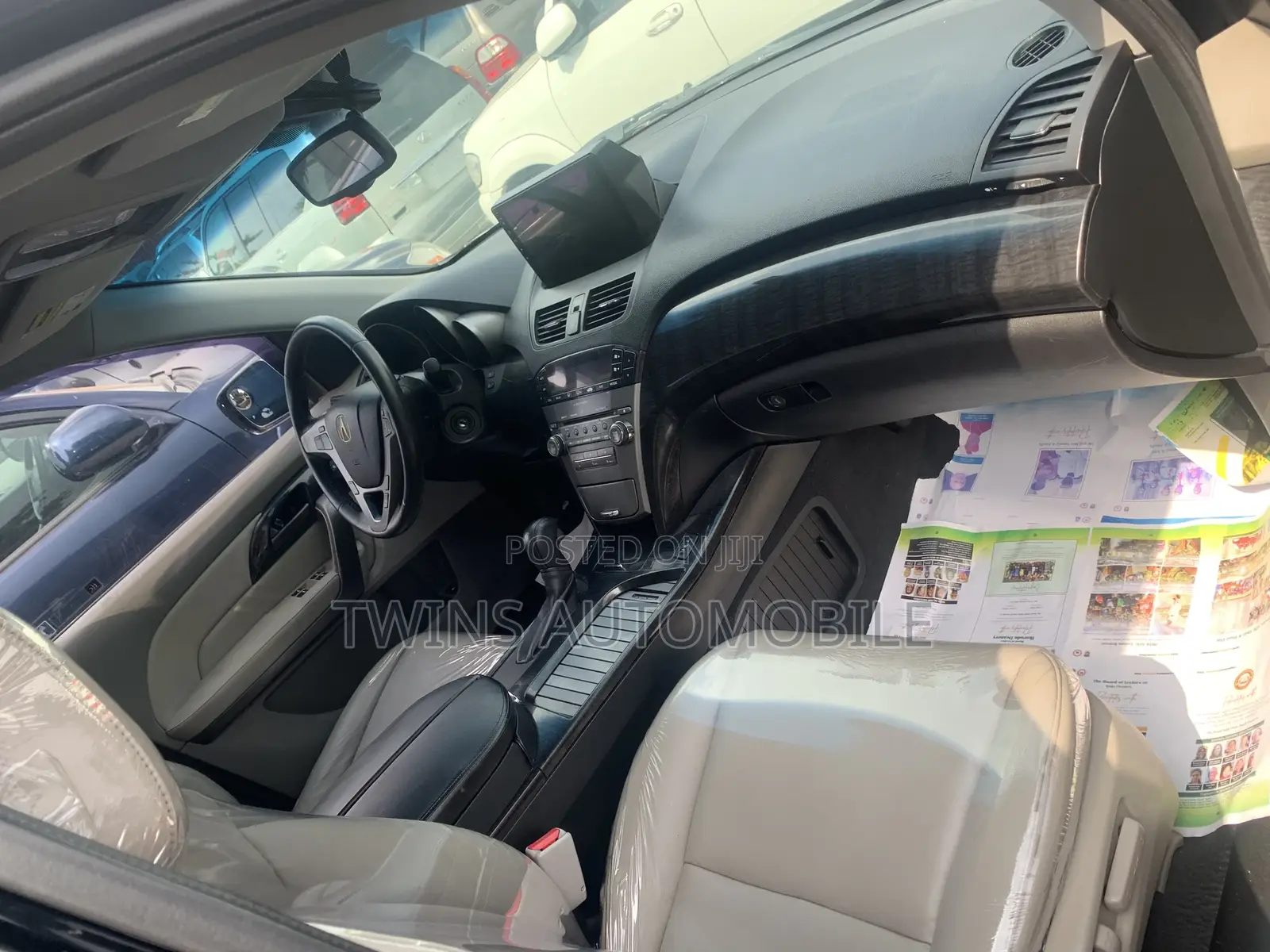 Acura MDX SUV 4dr AWD (3.7 6cyl 5A) 2008 Black