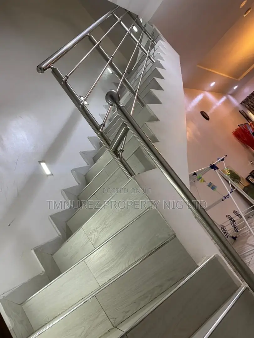 4bdrm Duplex in Osapa London, Lekki Phase 2 for sale