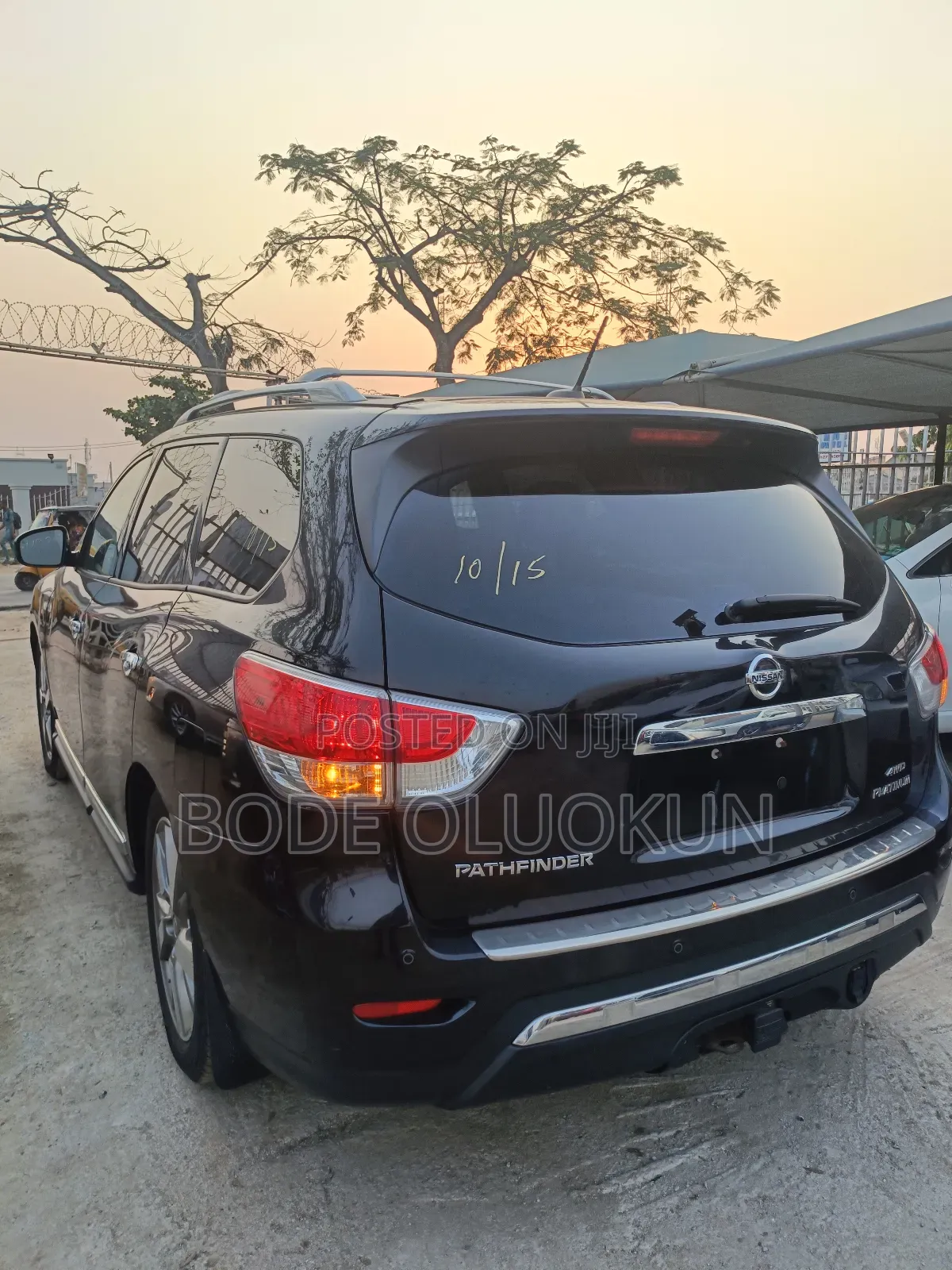 Nissan Pathfinder Platinum 4dr 4x4 (3.5L 6cyl) 2016 Black