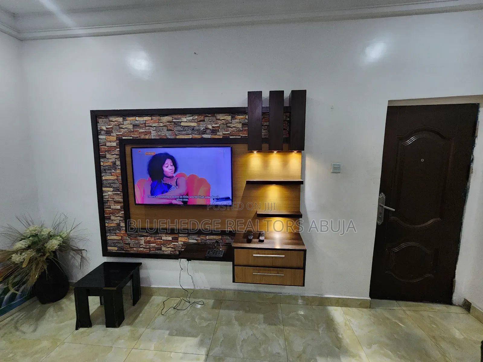 Luxuriously Furnished One (1) Bedroom Apartment (Ensuite)