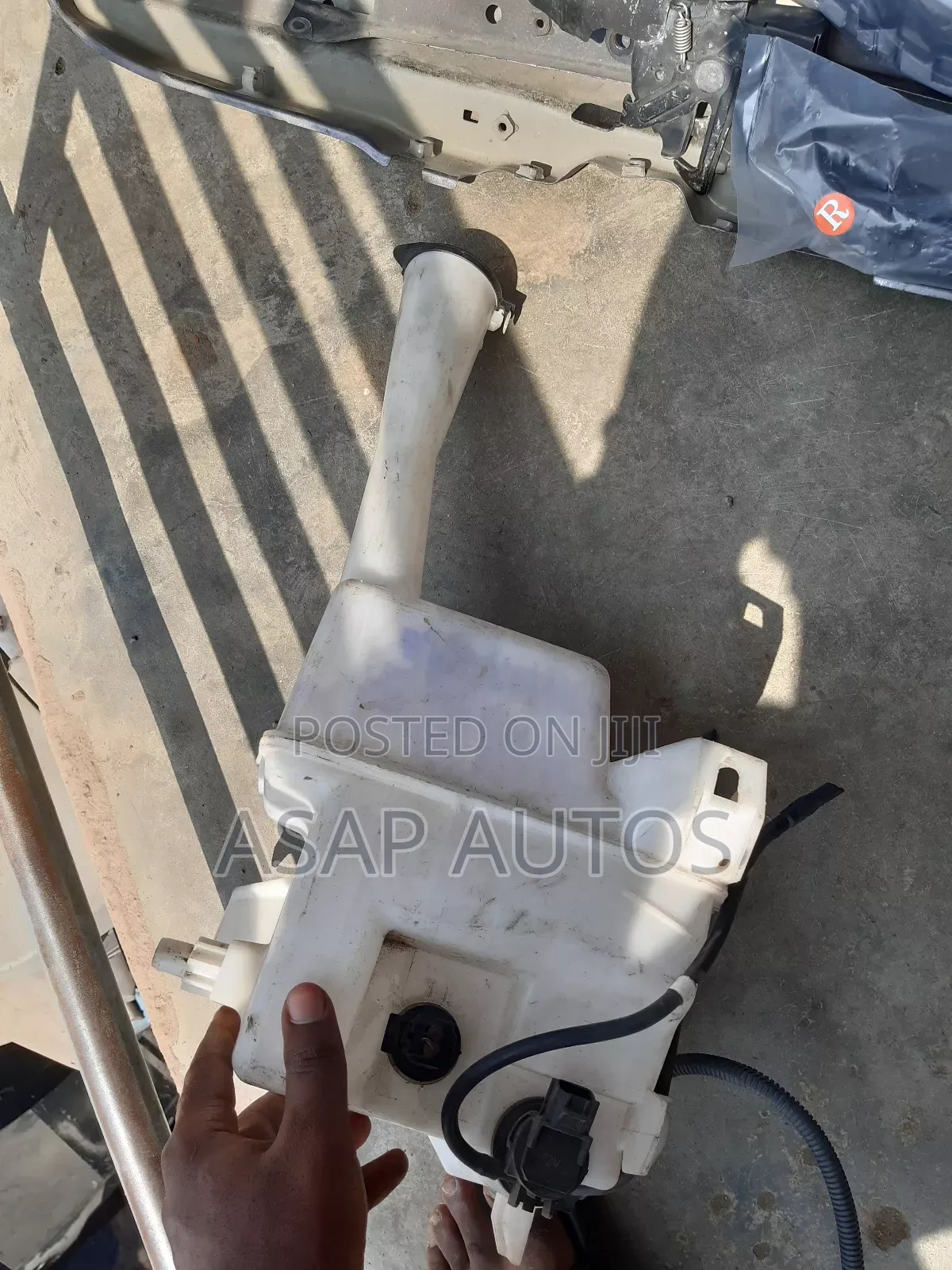 Wiper Can for Toyota Sienna 2012