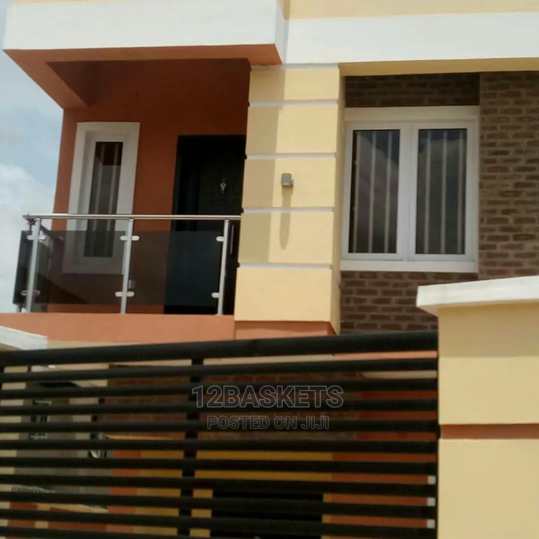 Furnished 4bdrm House in Magodo for sale