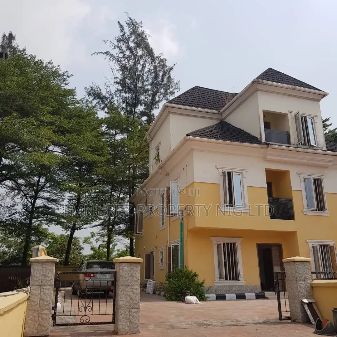 Studio Apartment in Caltongate, Lekki for rent