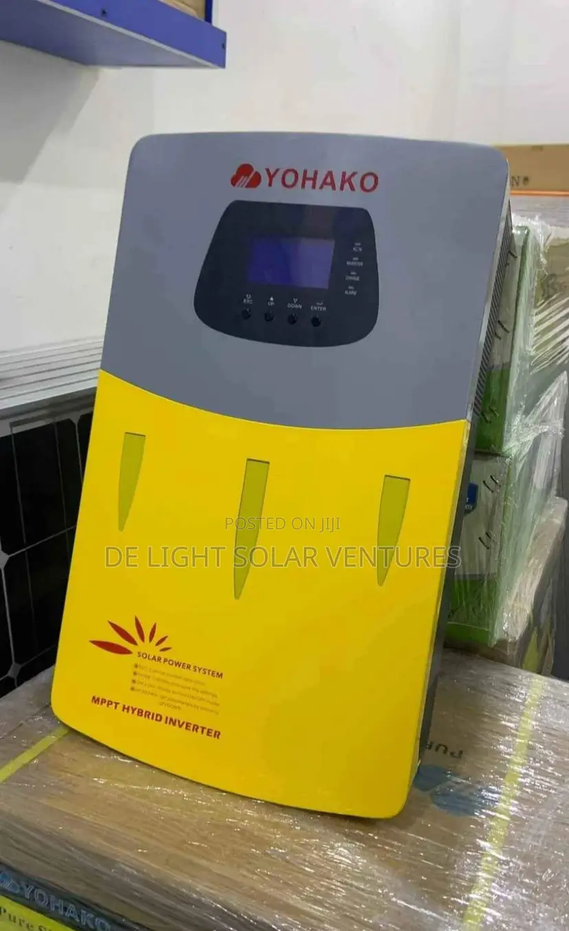 3.5kva 24v Yohako Hybrid Inverter With Inbuilt MPPT Charger