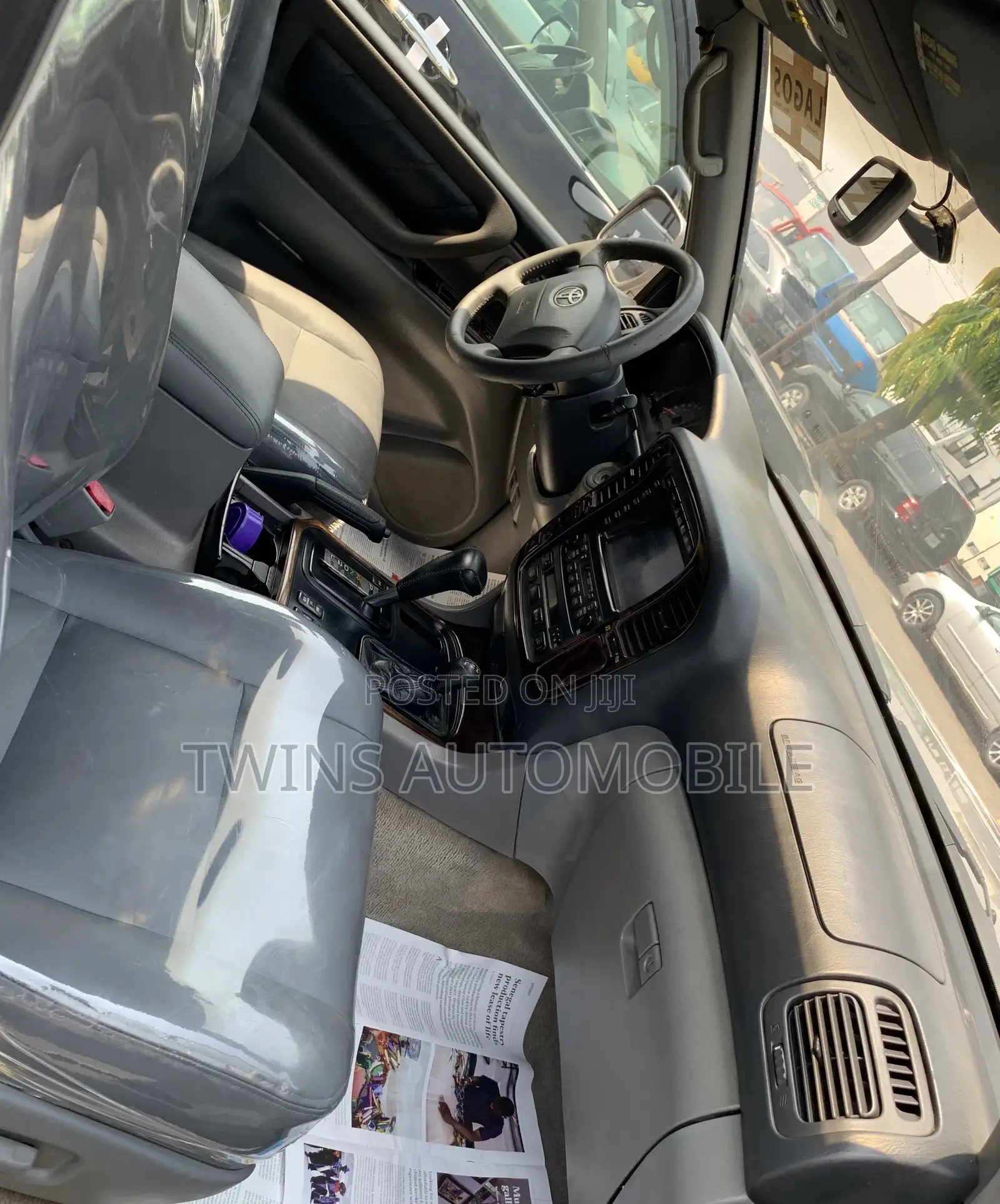 Toyota Land Cruiser 2004 Gray
