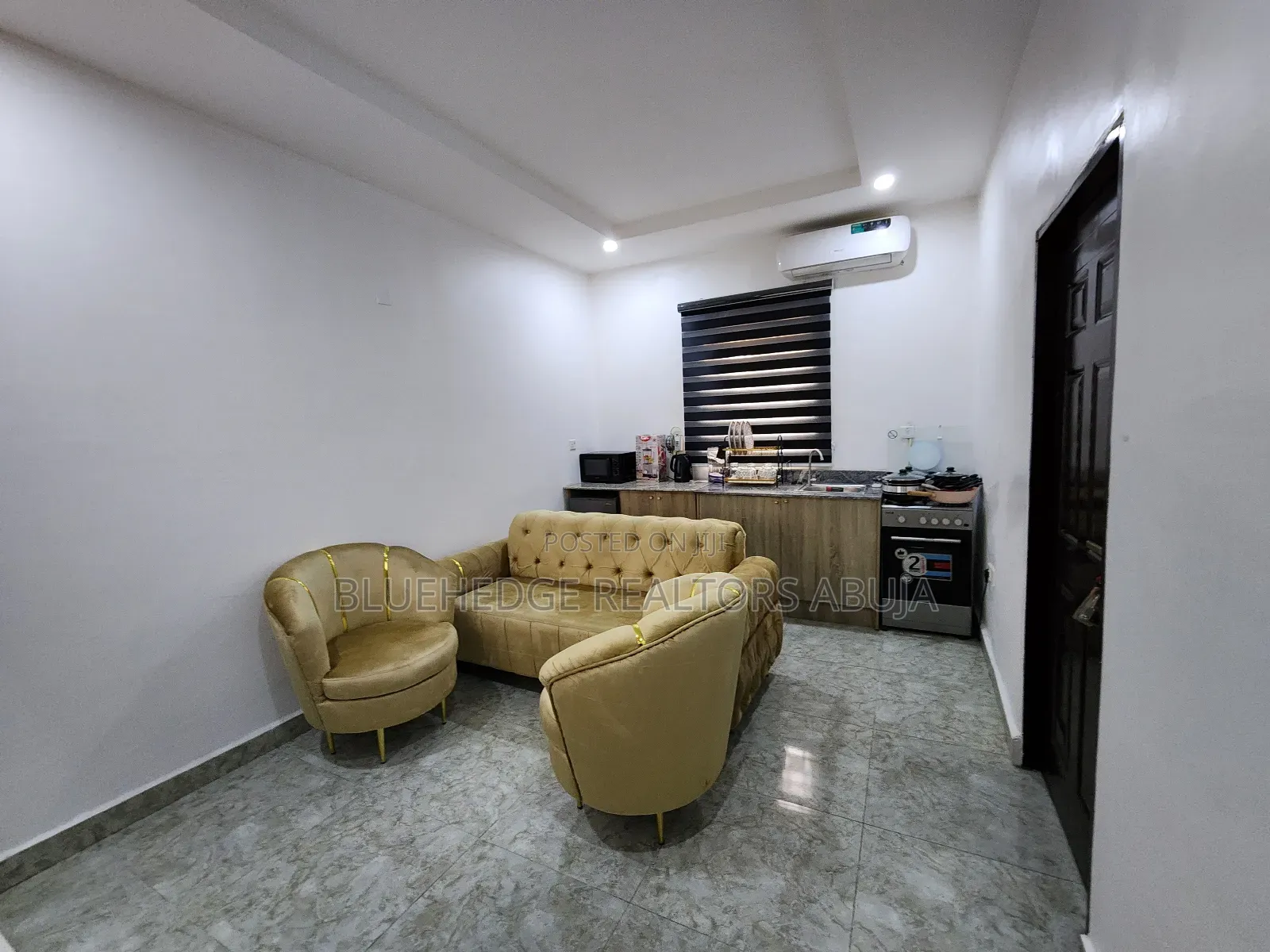 Promo: Newly Furnished Luxury Cozy One 1 Bedroom Apartment