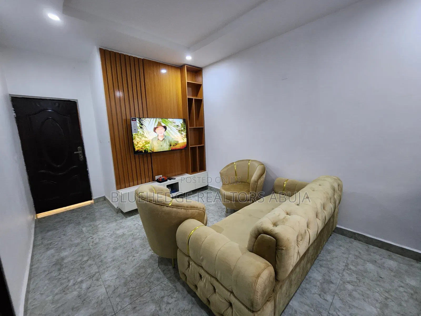 Promo: Newly Furnished Luxury Cozy One 1 Bedroom Apartment