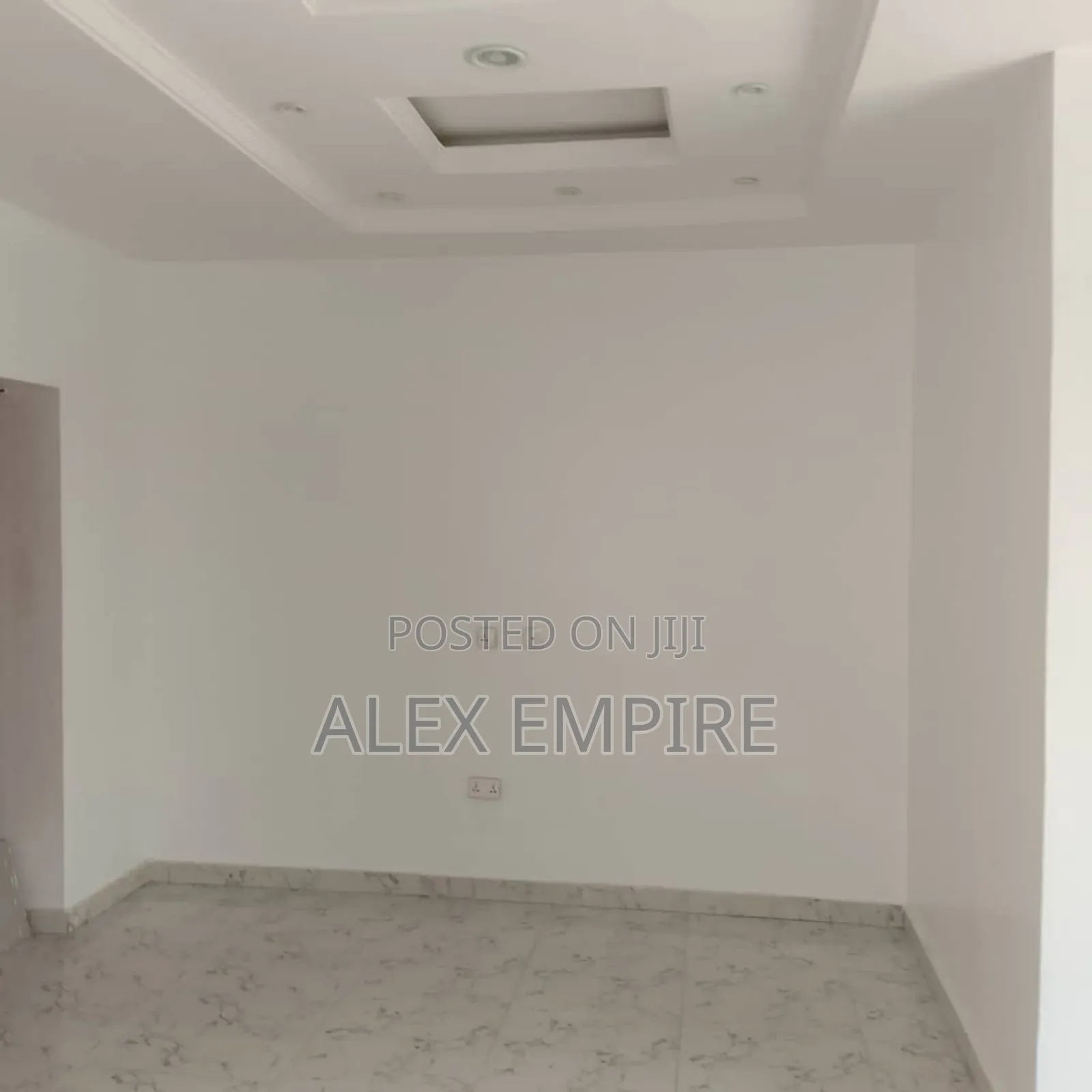4bdrm Duplex in Ago Palace for rent