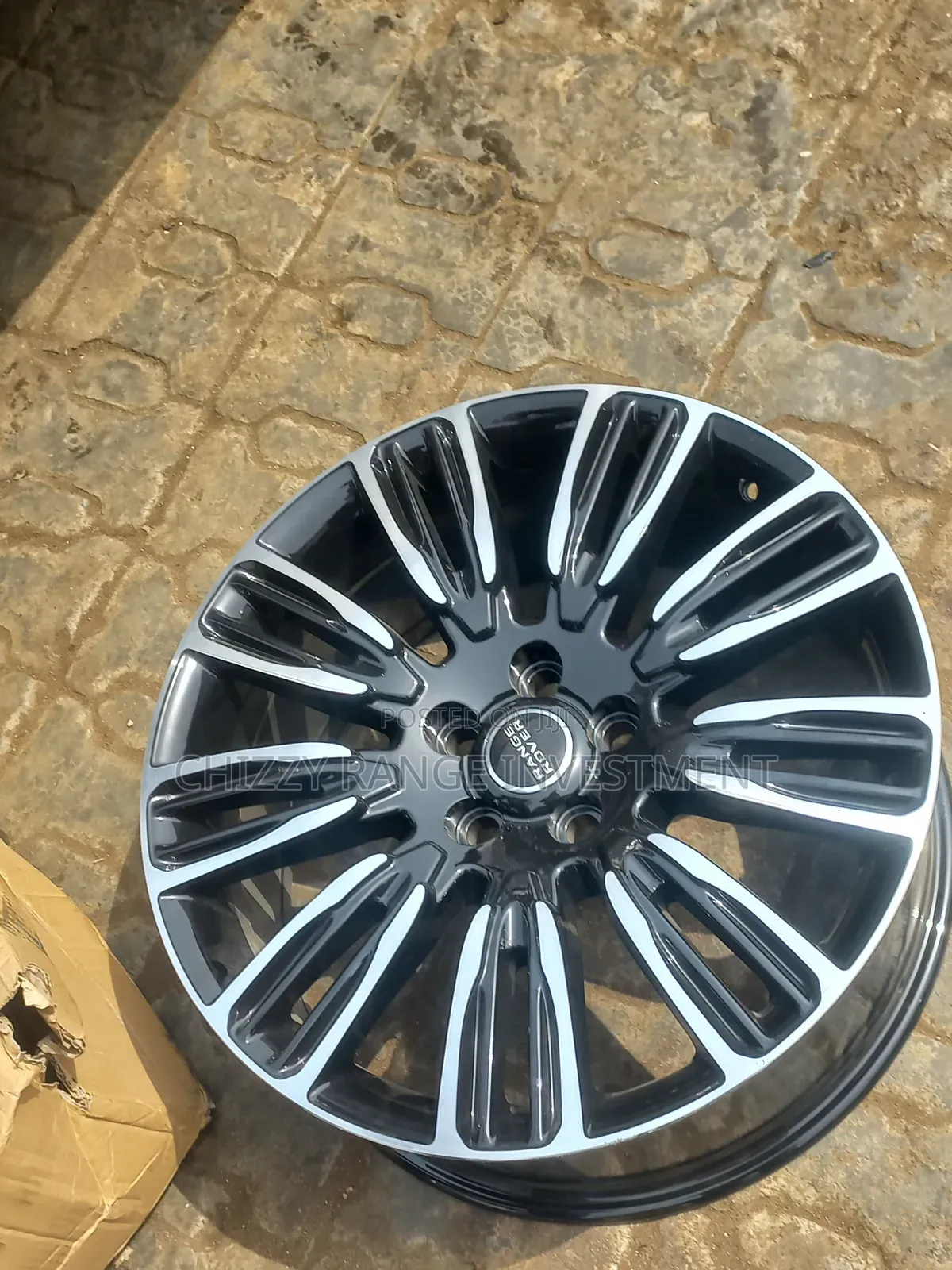 Original Range Rover 20 Rim (Set)